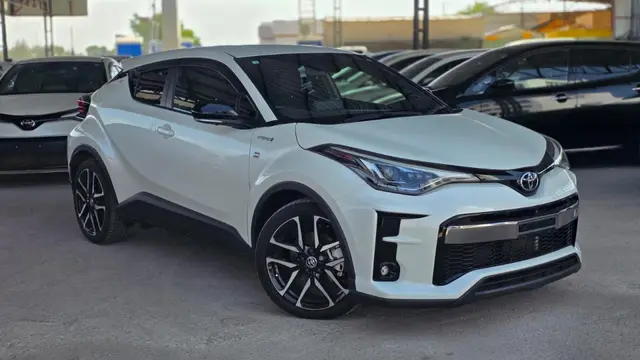 Toyota C-HR 1.8 Hybrid